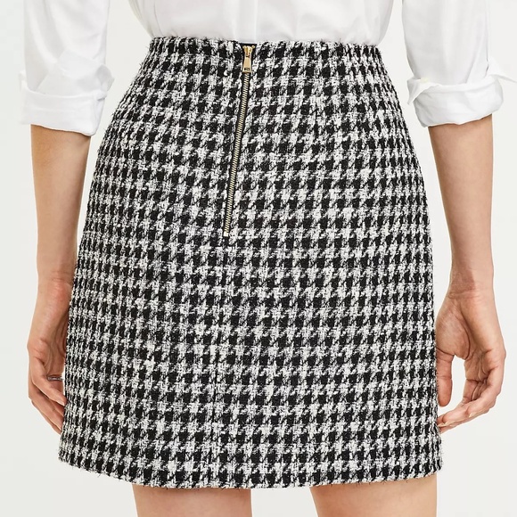 Shimmer Houndstooth Shift Skirt - Picture 3 of 8